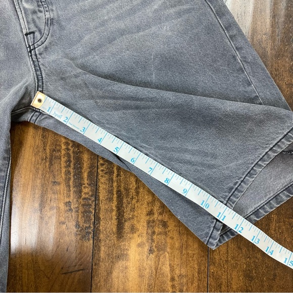 H&M Men’s Shorts Gray &Denim Bermuda Button Fly Size 32 - Picture 8 of 10